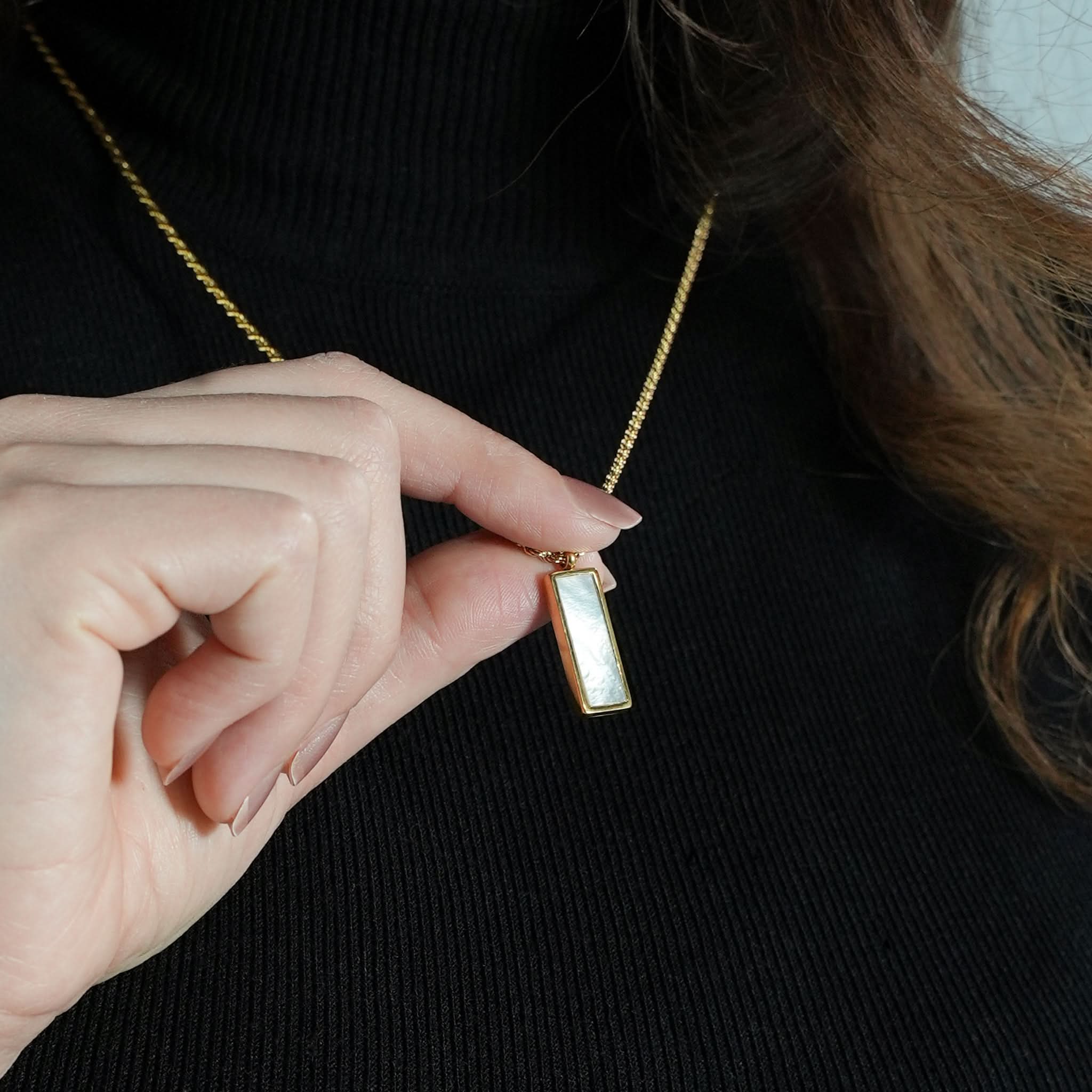 Keepsake Necklace in Gold